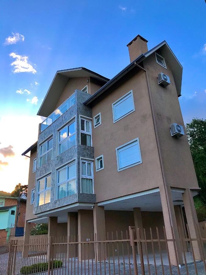 Apartamento 202 - Residencial Lovatto Gramado Apartment Luaran gambar